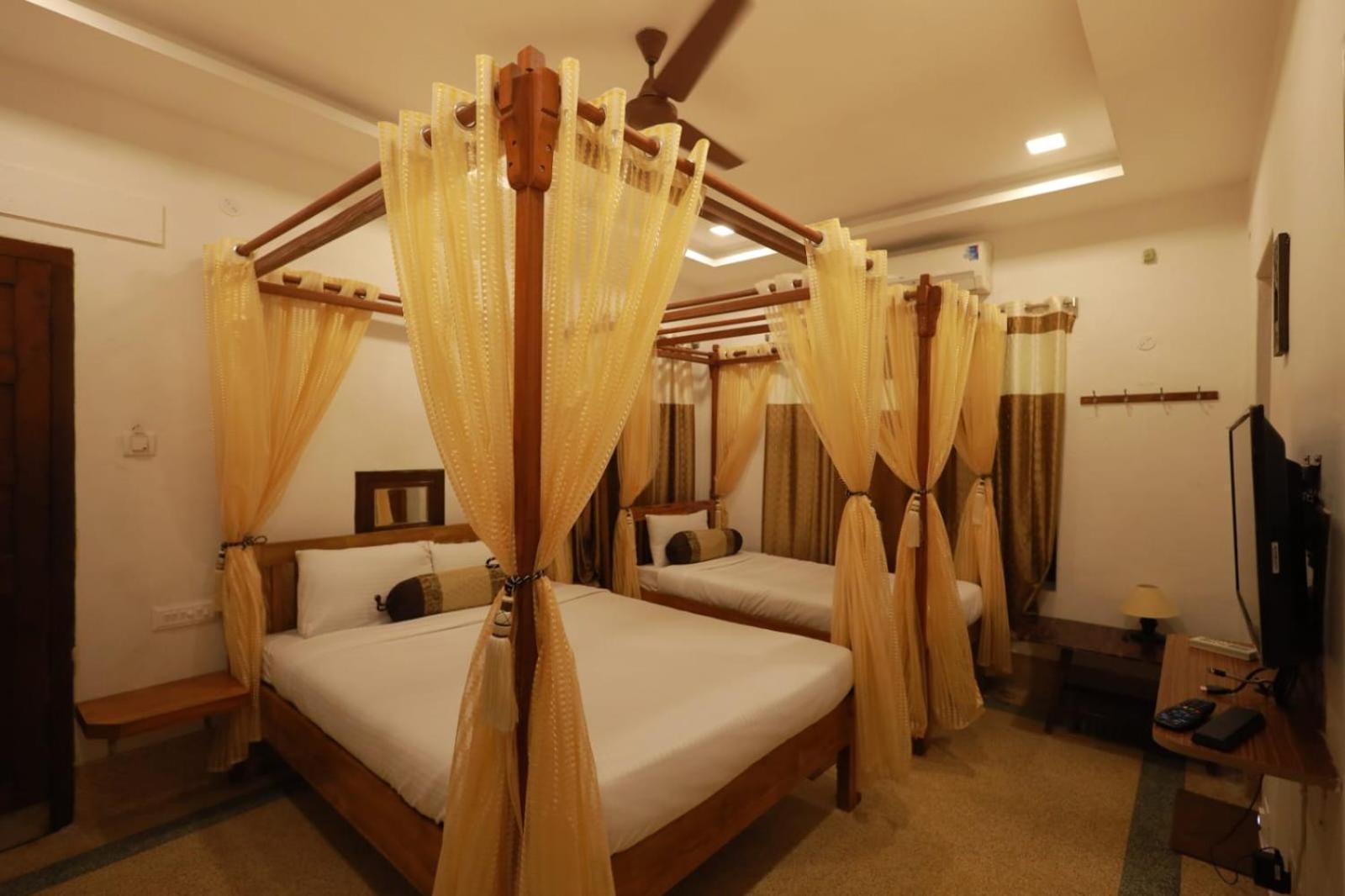 Royal Stay Vintage มทุราย ภายนอก รูปภาพ